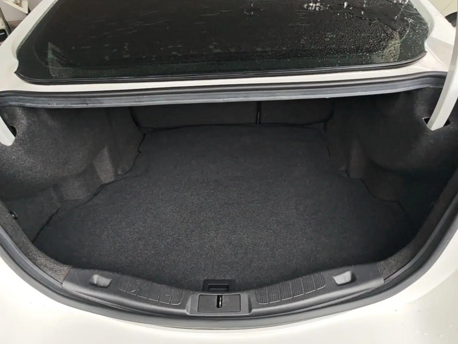 Ford Mondeo 2013 1.5L GTDi180 Fashion Edition — миниатюра 22