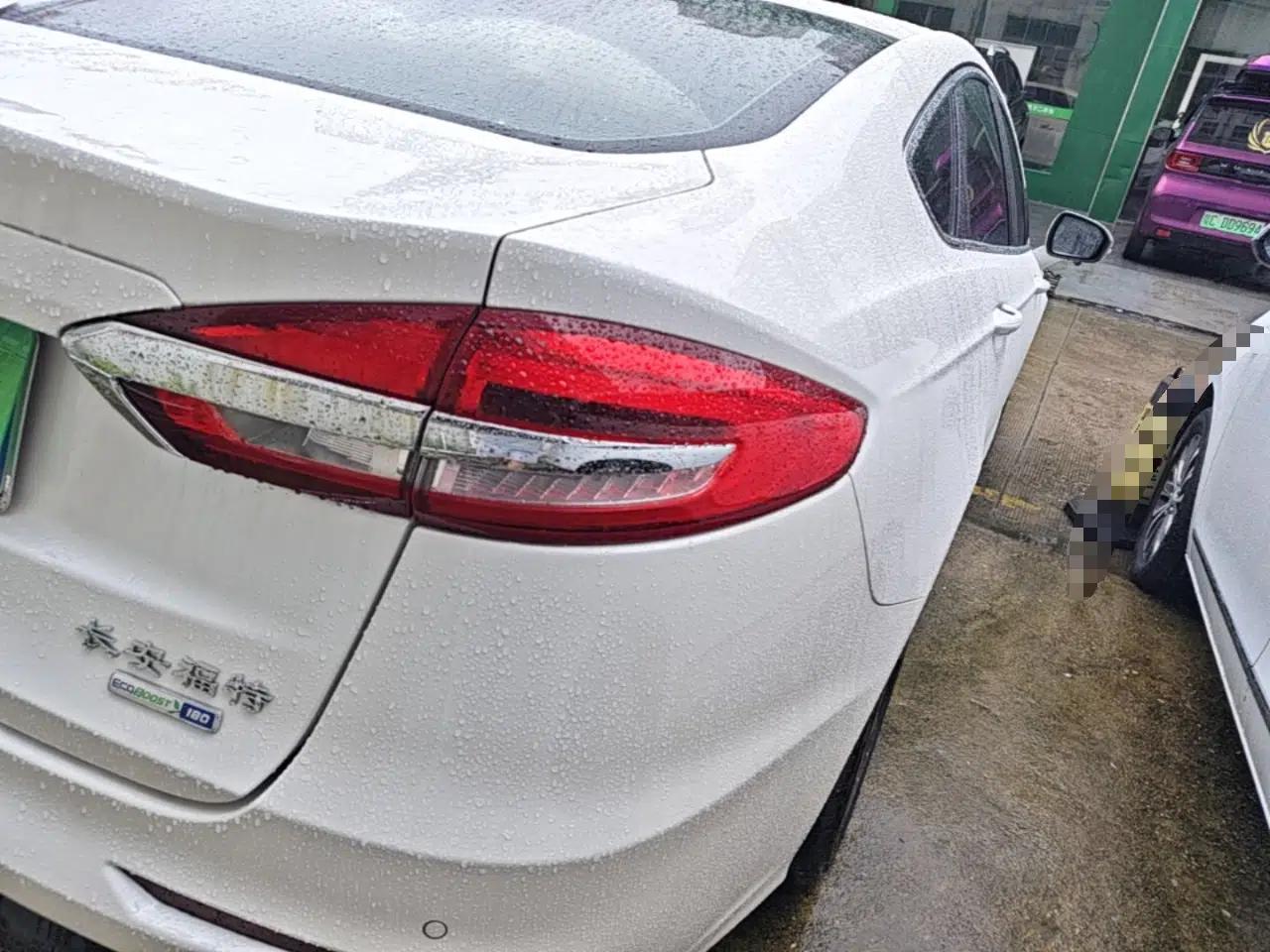 Ford Mondeo 2020 EcoBoost 180 Stylish Model — миниатюра 14