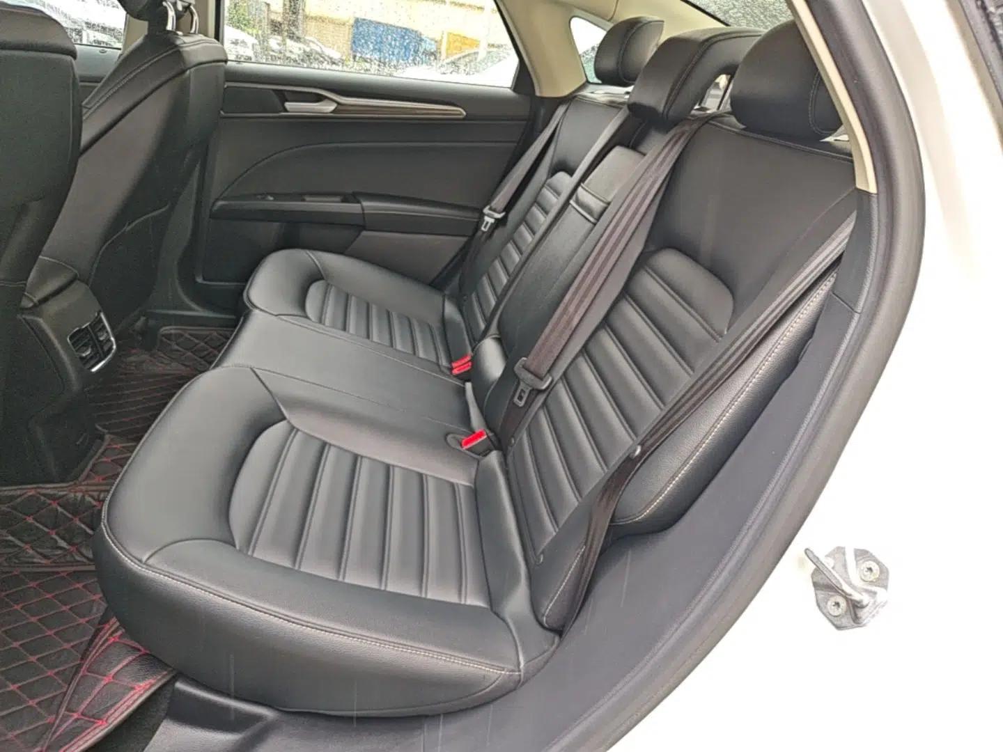 Ford Mondeo 2020 EcoBoost 180 Stylish Model — миниатюра 25