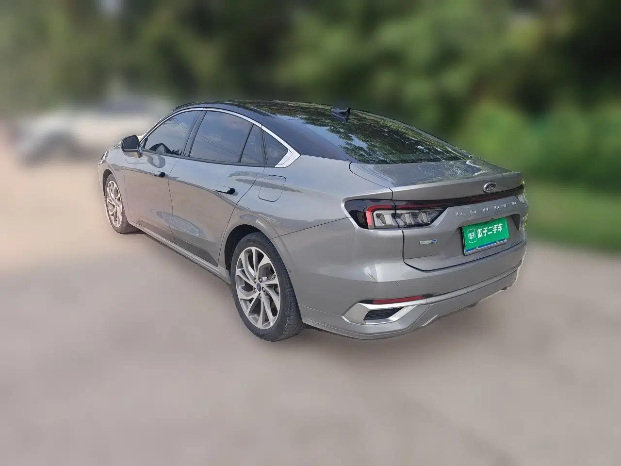 Ford Mondeo 2022 Facelifted EcoBoost 245 Ultimate Edition — миниатюра 4