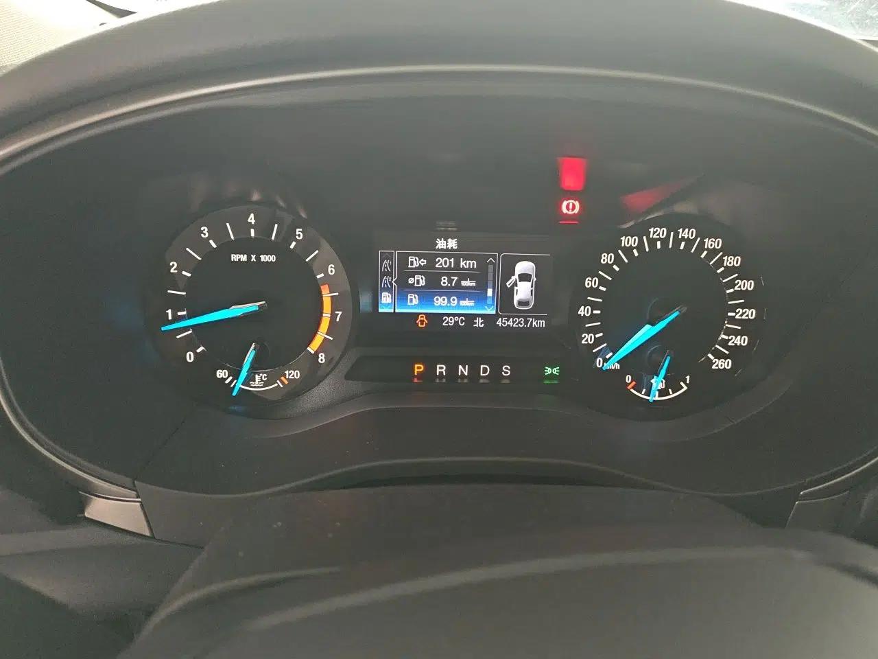 Ford Mondeo 2020 EcoBoost 180 Stylish Model — миниатюра 11