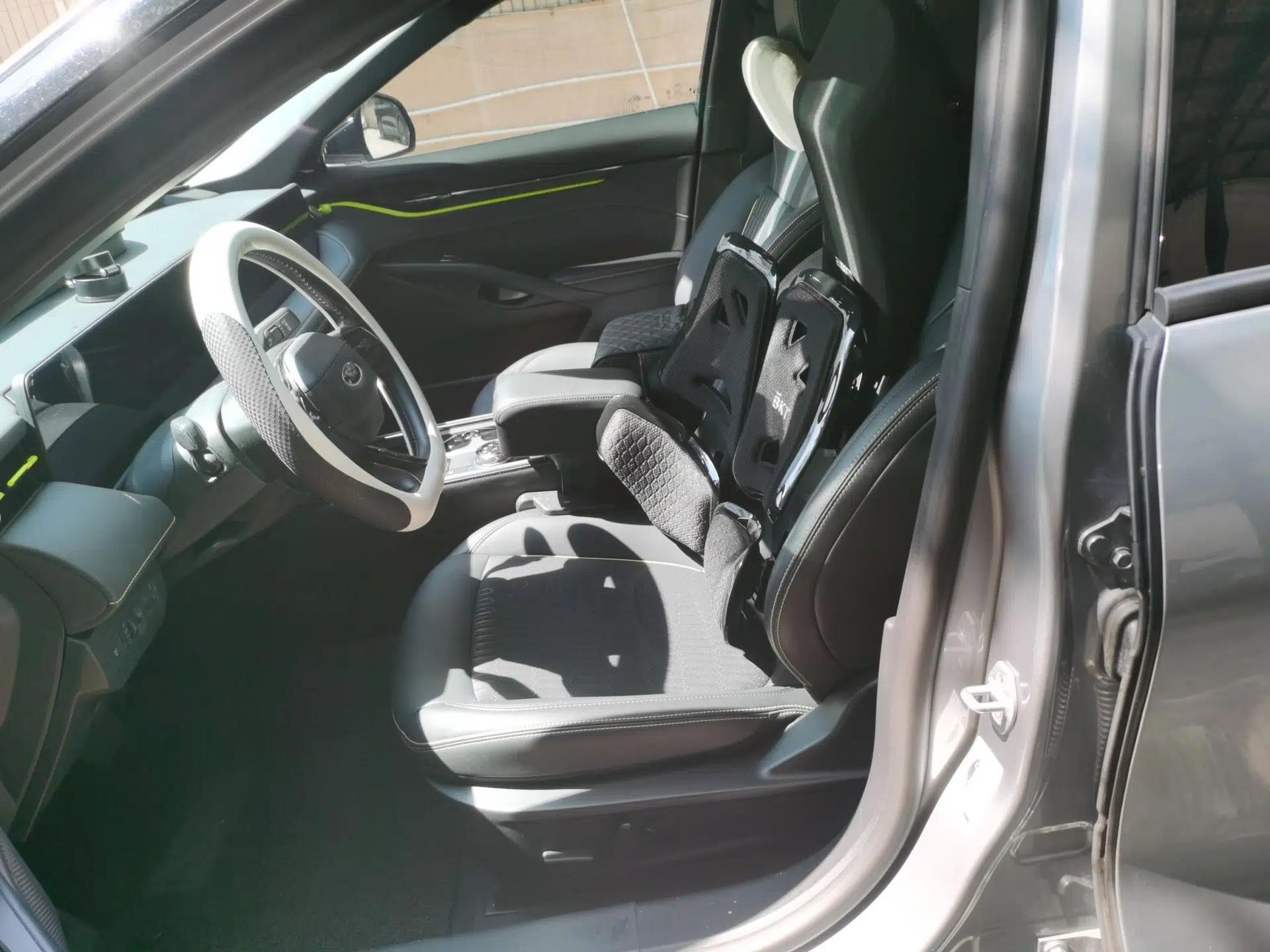 Ford Mondeo 2025 2.0T EcoBoost E Hybrid Sport Edition — миниатюра 15