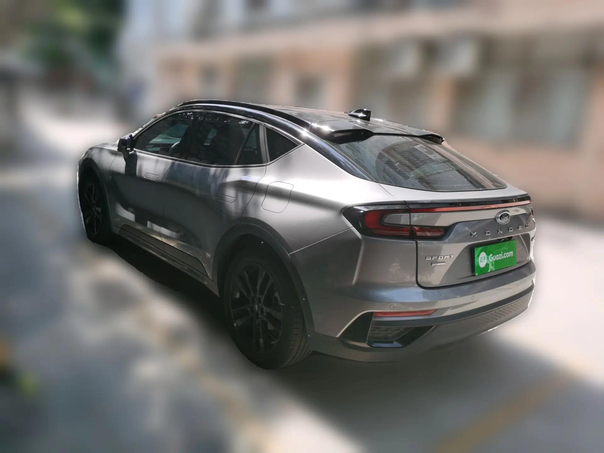 Ford Mondeo 2025 2.0T EcoBoost E Hybrid Sport Edition — миниатюра 4
