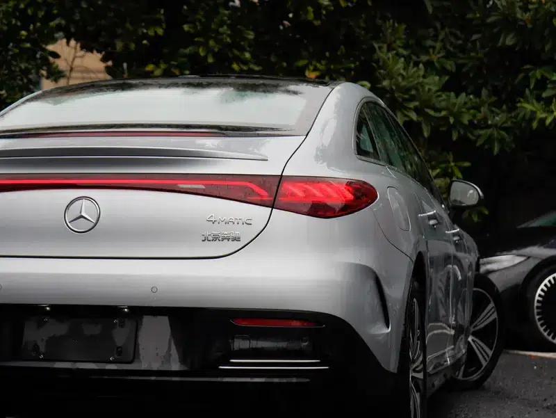Mercedes-Benz EQE 2025 EQE 500 4MATIC Pioneer Edition — миниатюра 10