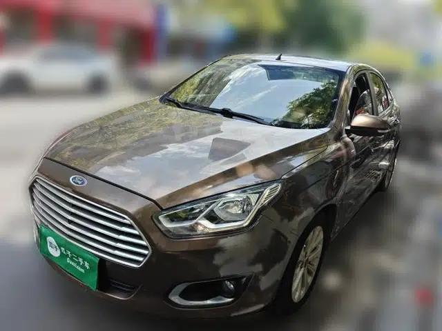 Ford Escort 2015 1.5L Automatic Fashion Model