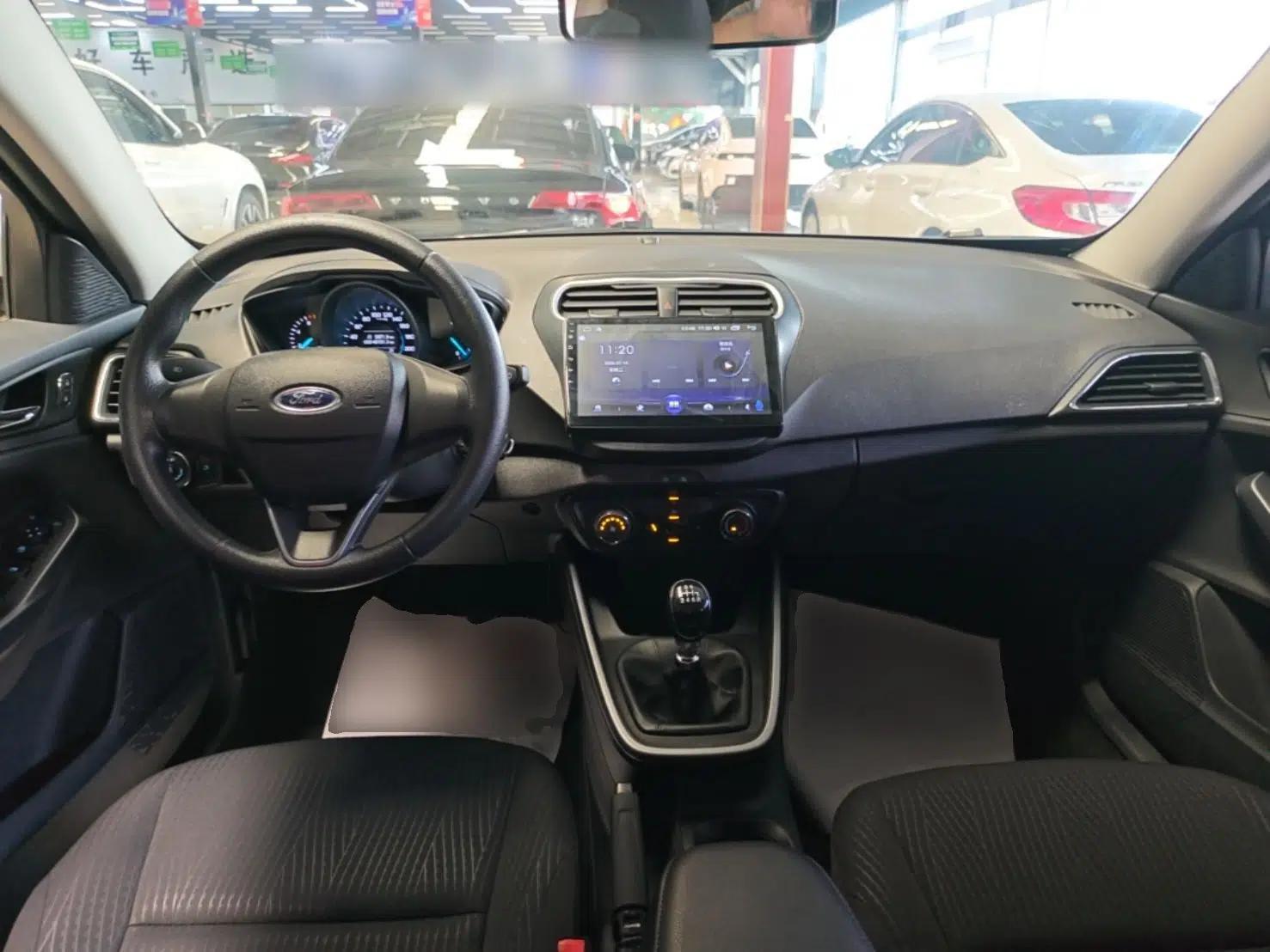 Ford Escort 2019 Revised Version 1.5L Manual Quality Enjoyment Type China VI Standard — миниатюра 12