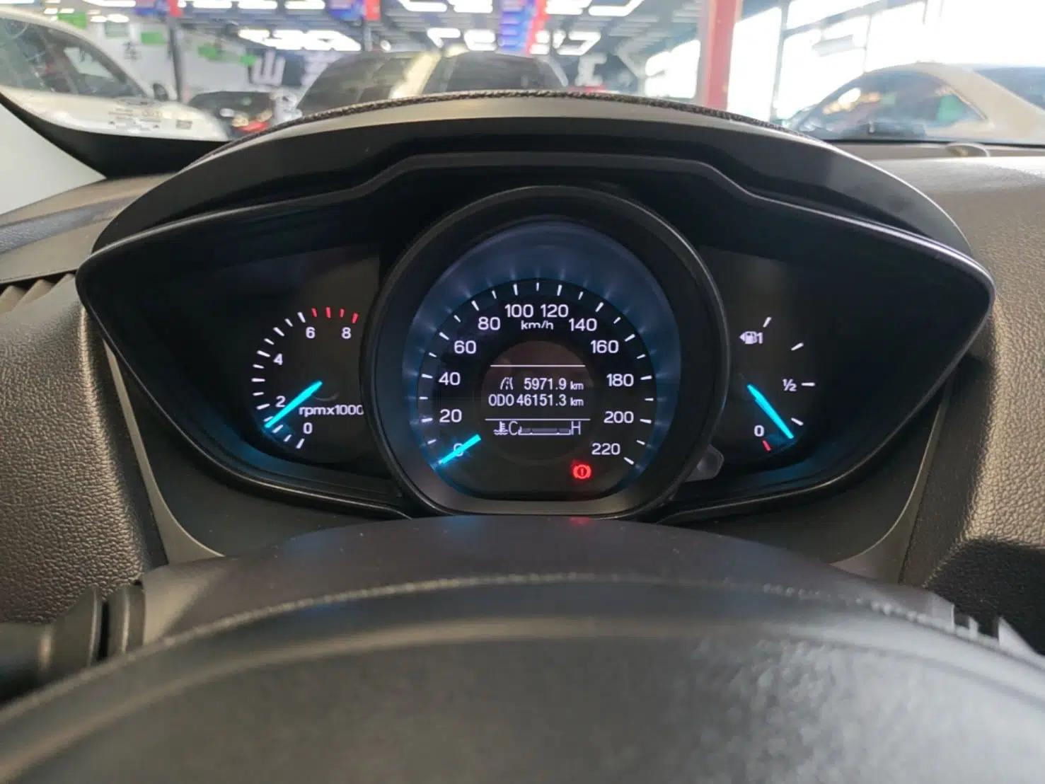 Ford Escort 2019 Revised Version 1.5L Manual Quality Enjoyment Type China VI Standard — миниатюра 14
