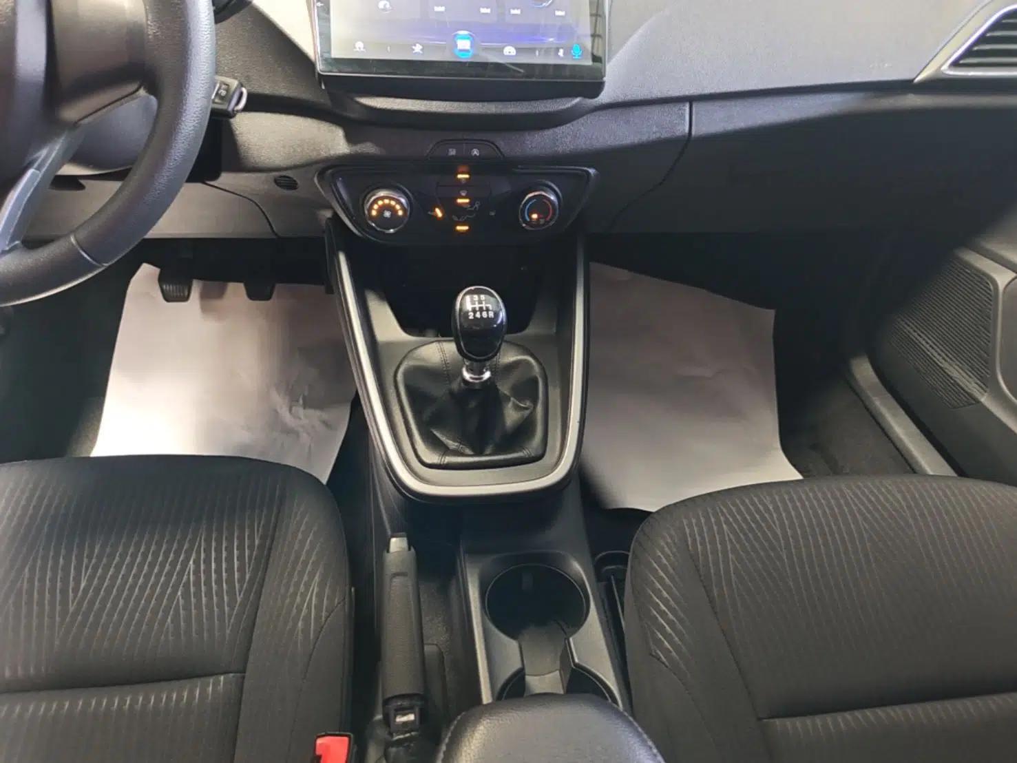 Ford Escort 2019 Revised Version 1.5L Manual Quality Enjoyment Type China VI Standard — миниатюра 16