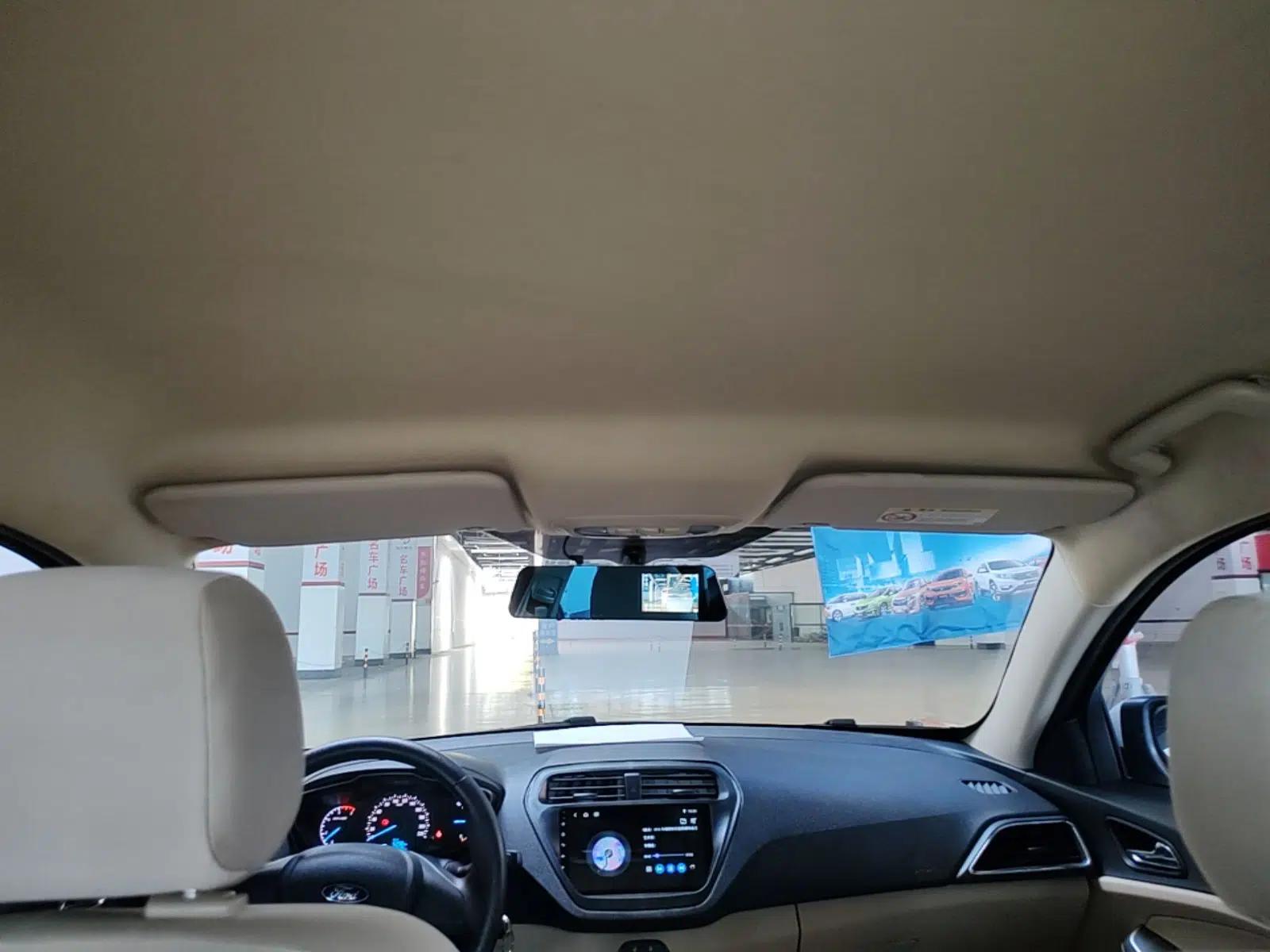 Ford Escort 2015 1.5L Automatic Comfort Edition — миниатюра 26