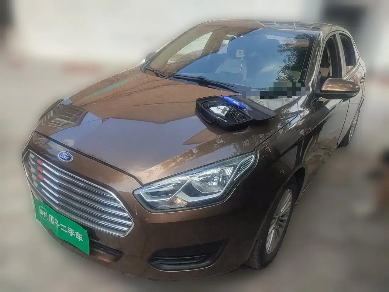 Ford Escort 2017 Revised Version 1.5L Manual Comfort Edition — миниатюра 1