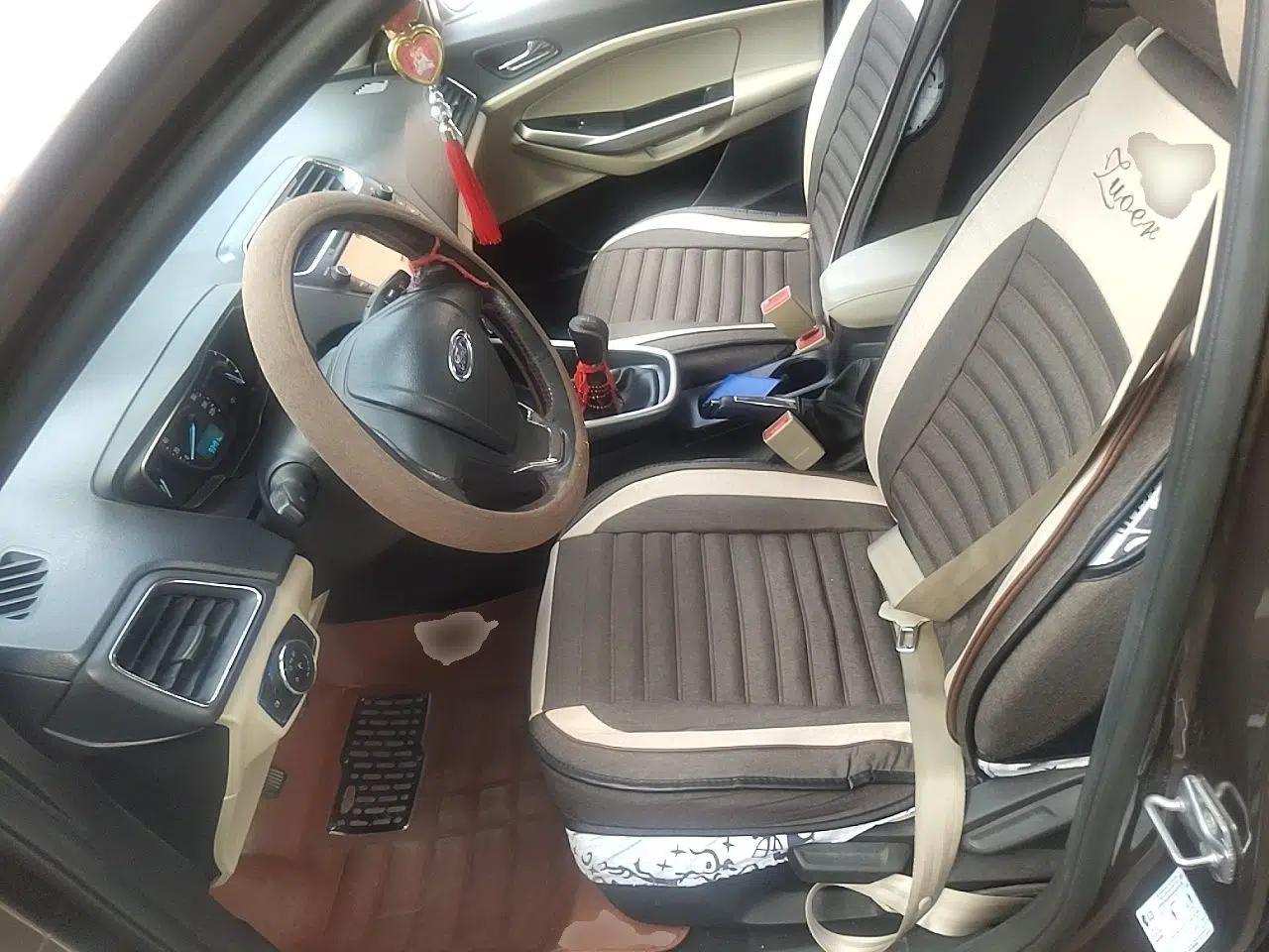 Ford Escort 2017 Revised Version 1.5L Manual Comfort Edition — миниатюра 15