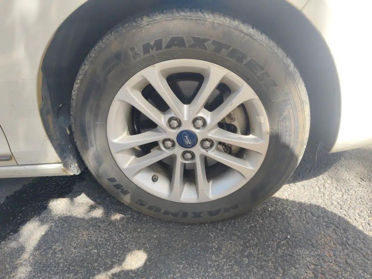 Ford Escort 2019 1.5L Automatic ZhiXiang Model — миниатюра 8