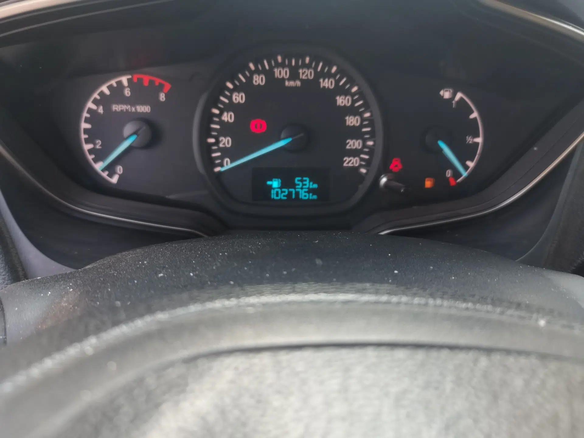 Ford Escort 2015 1.5L Manual Comfort Model — миниатюра 12