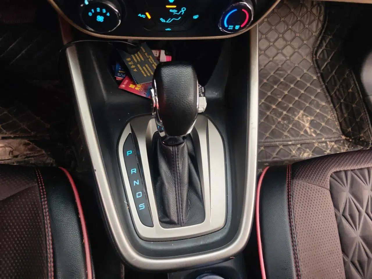 Ford Escort 2017 Revised Version 1.5L Automatic Comfort Edition — миниатюра 14