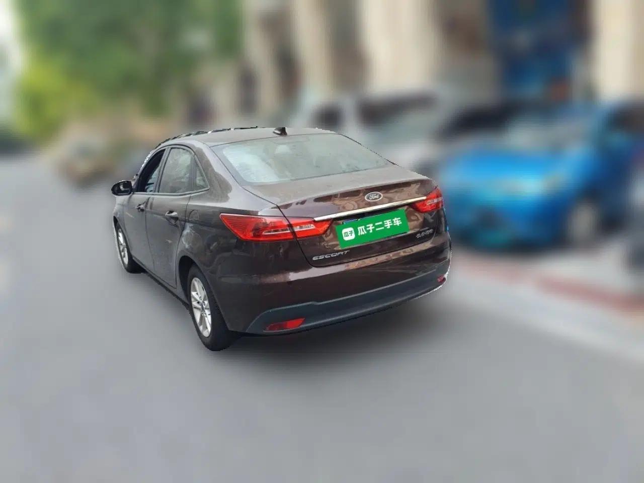 Ford Escort 2019 Revised 1.5L Automatic ZhiXiang Version (Tire Pressure Monitoring) China VI Standard — миниатюра 4
