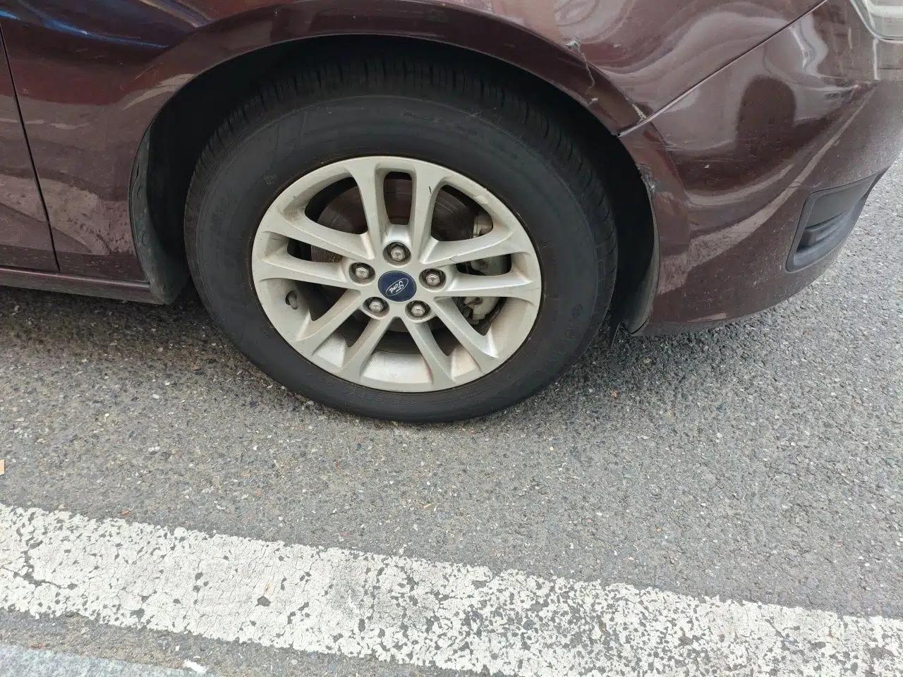 Ford Escort 2019 Revised 1.5L Automatic ZhiXiang Version (Tire Pressure Monitoring) China VI Standard — миниатюра 8