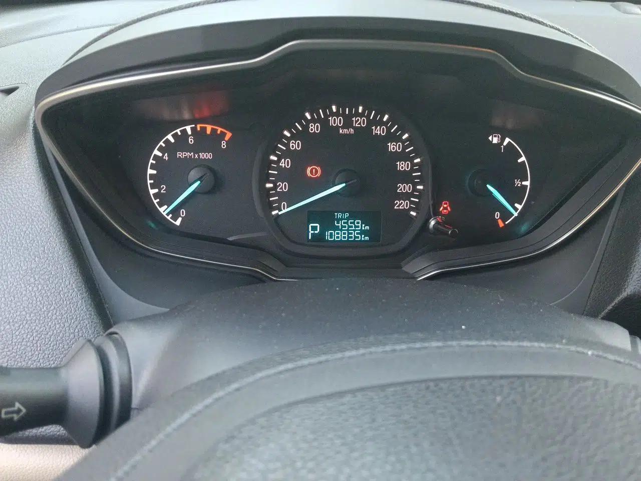 Ford Escort 2015 1.5L Automatic Comfort Edition — миниатюра 12