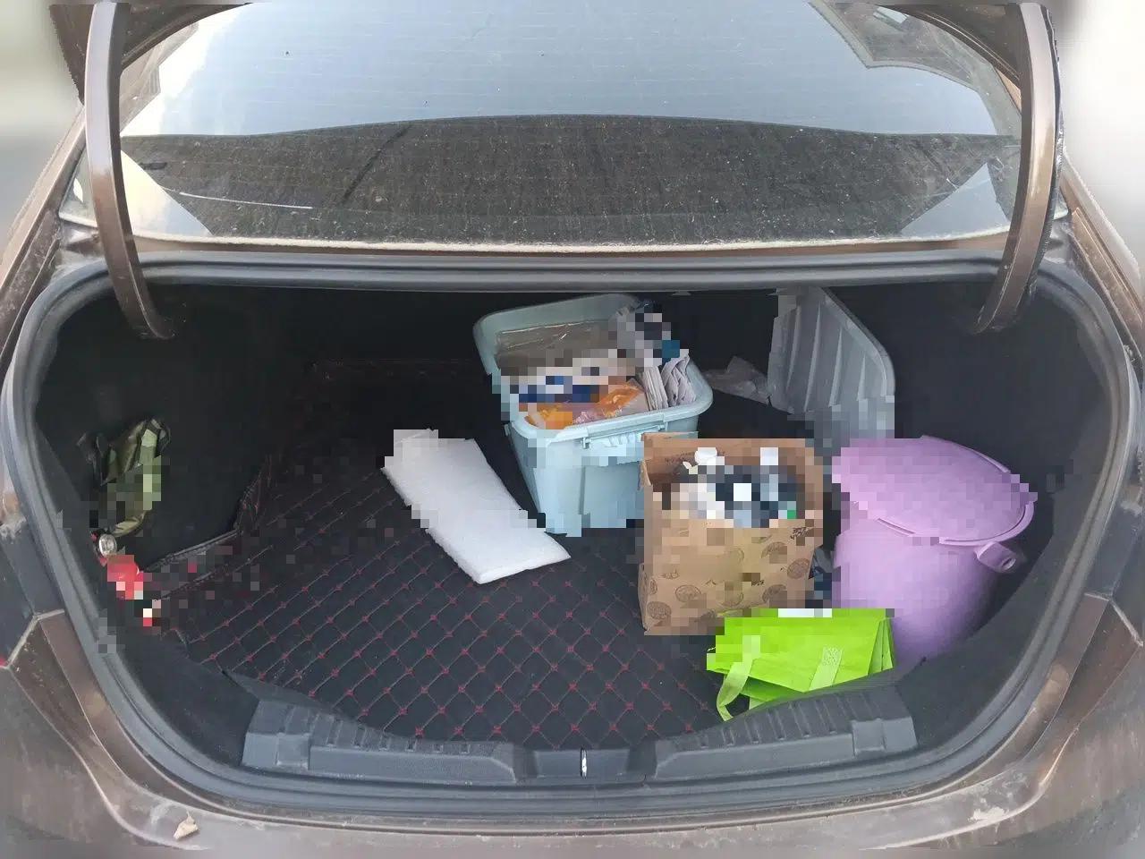 Ford Escort 2015 1.5L Automatic Comfort Edition — миниатюра 19