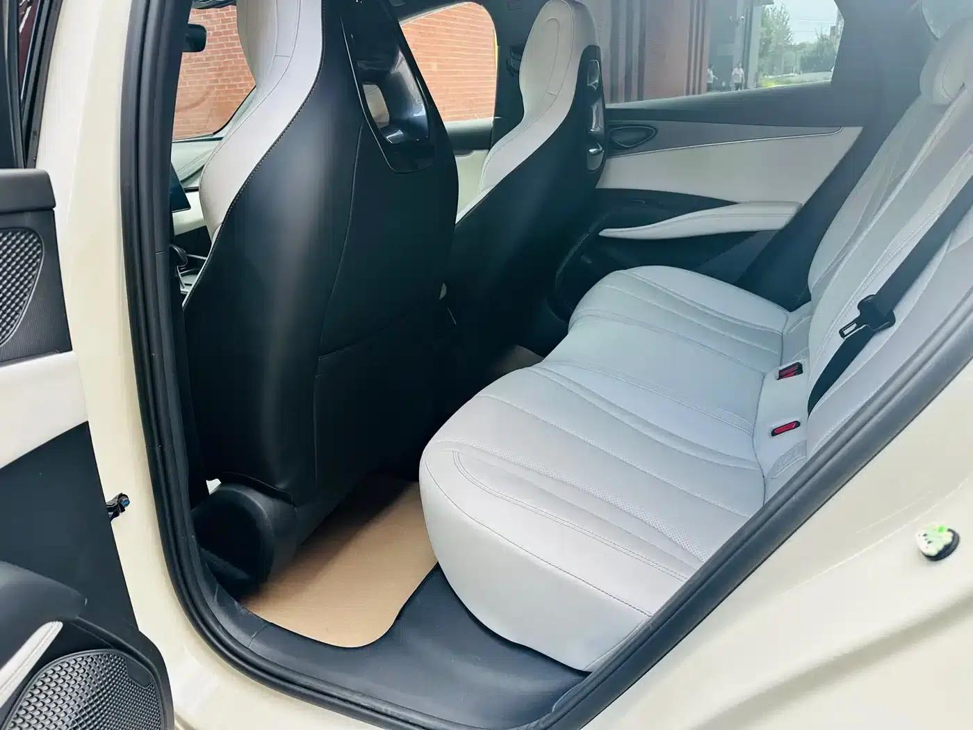 Seal 06 2024 DM-i 80KM Premium — миниатюра 11