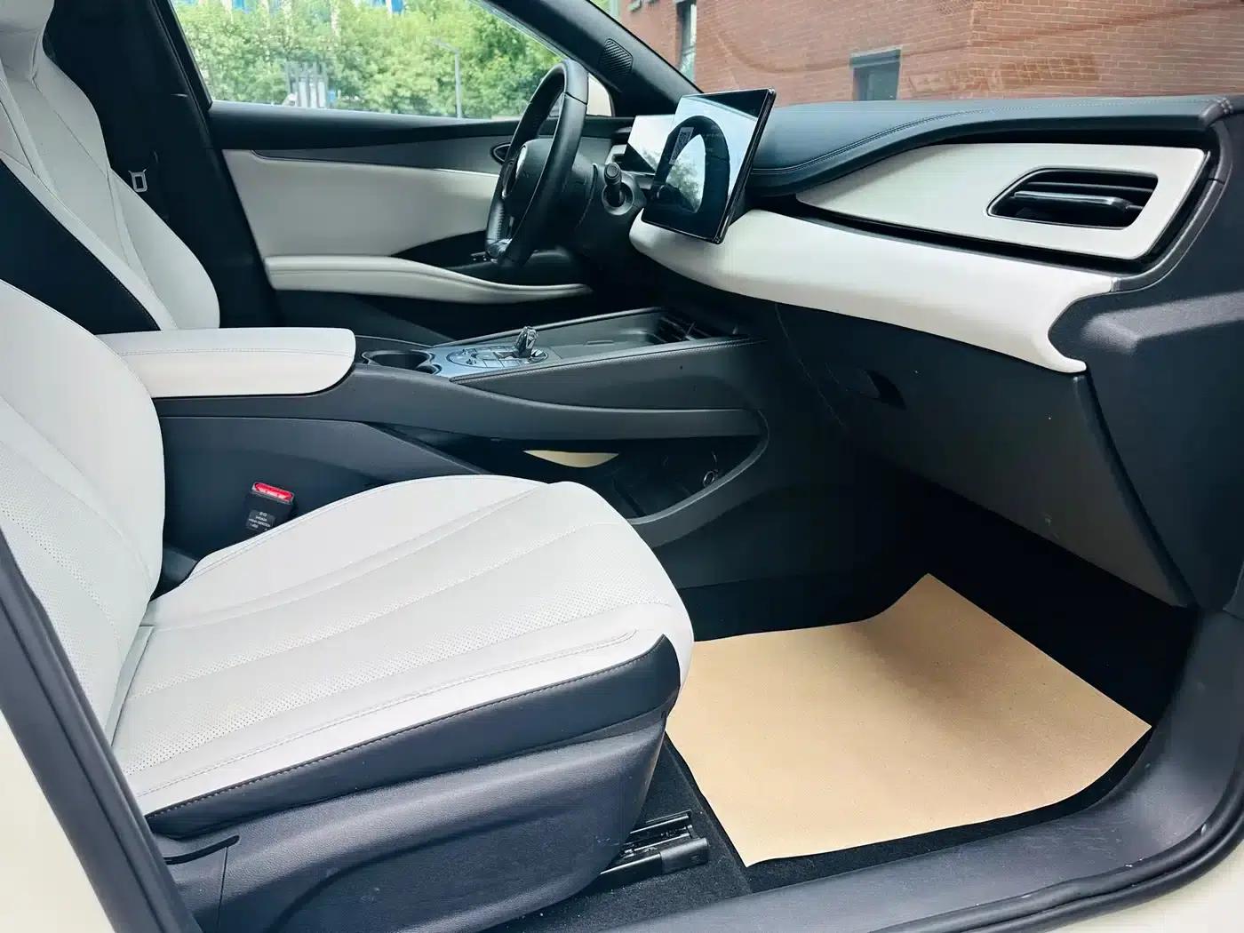 Seal 06 2024 DM-i 80KM Premium — миниатюра 13