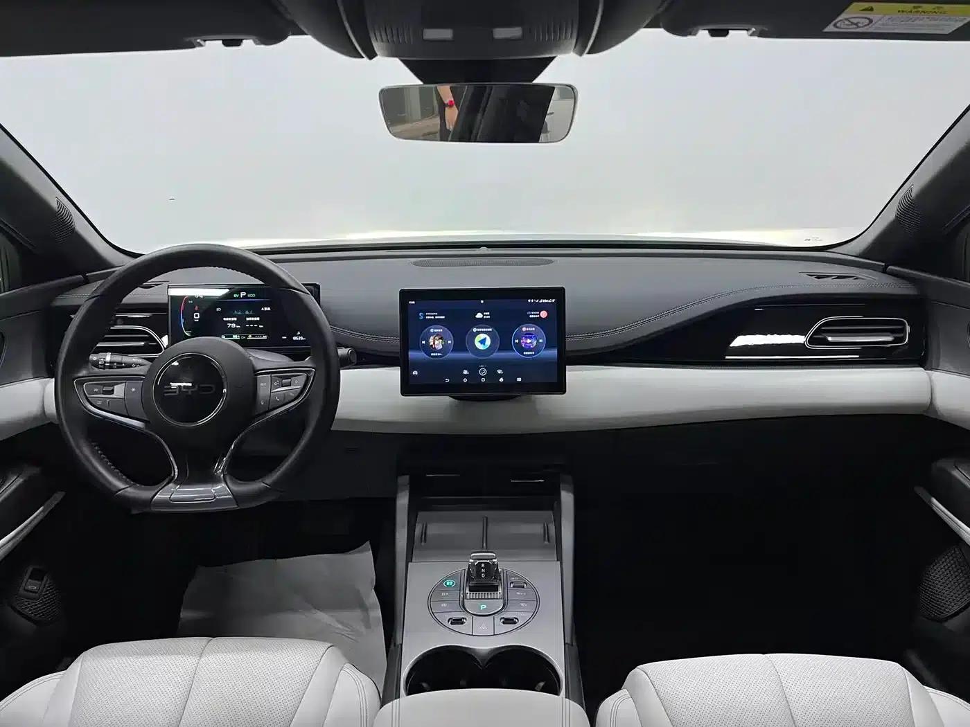 Seal 06 2024 DM-i 80KM Luxury — миниатюра 4