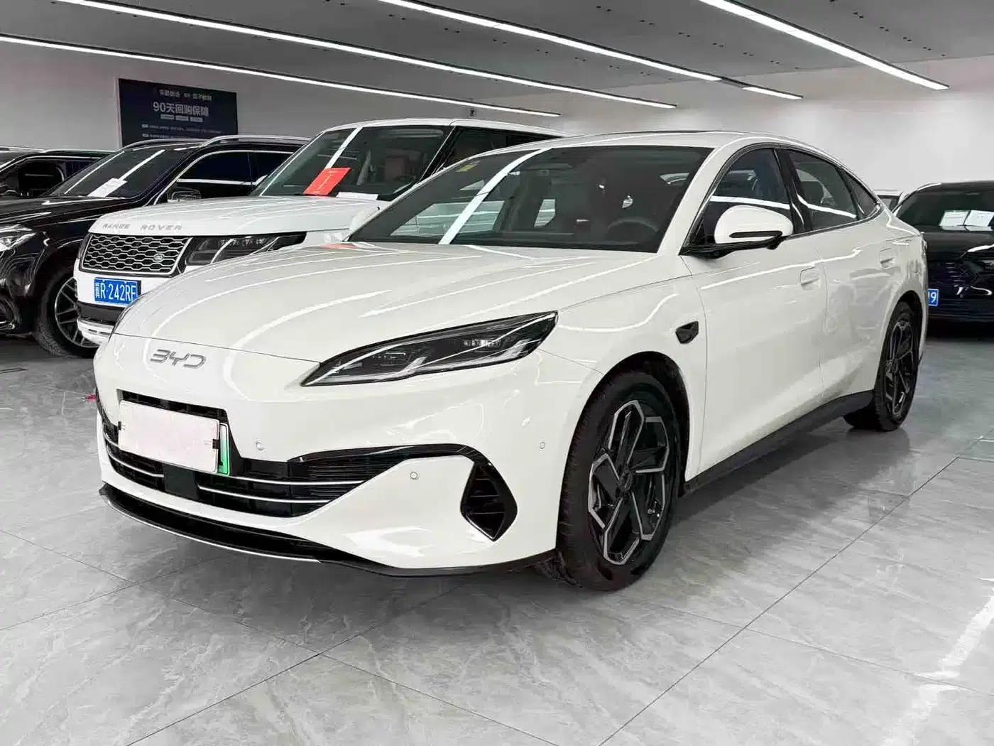 Seal 06 2025 DM-i Intelligent Driving Edition 120KM Flagship Model — миниатюра 1