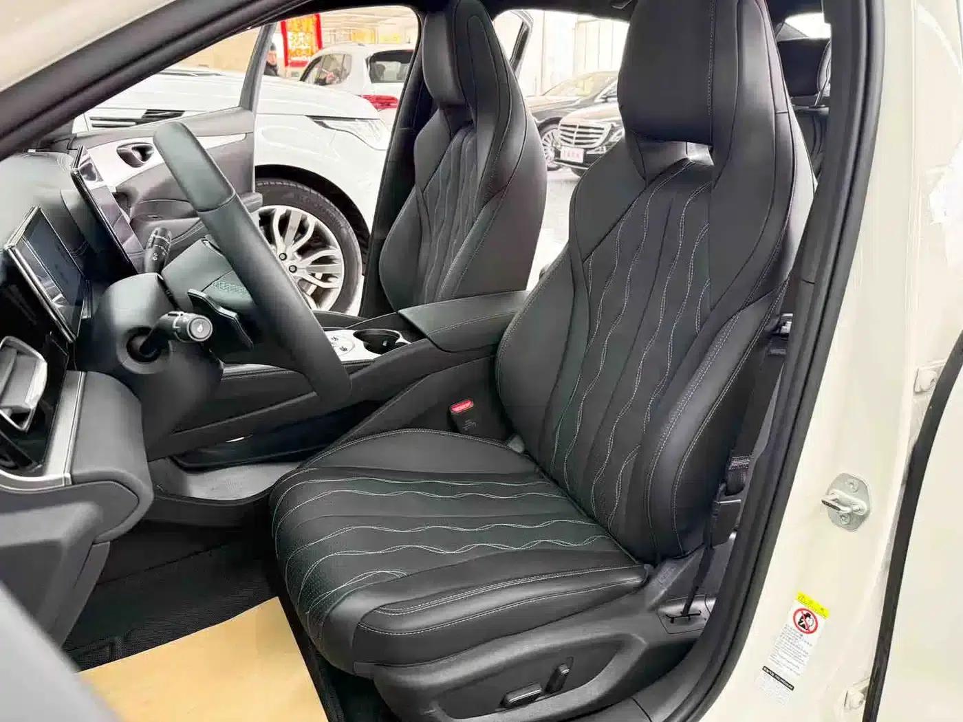 Seal 06 2025 DM-i Intelligent Driving Edition 120KM Flagship Model — миниатюра 14