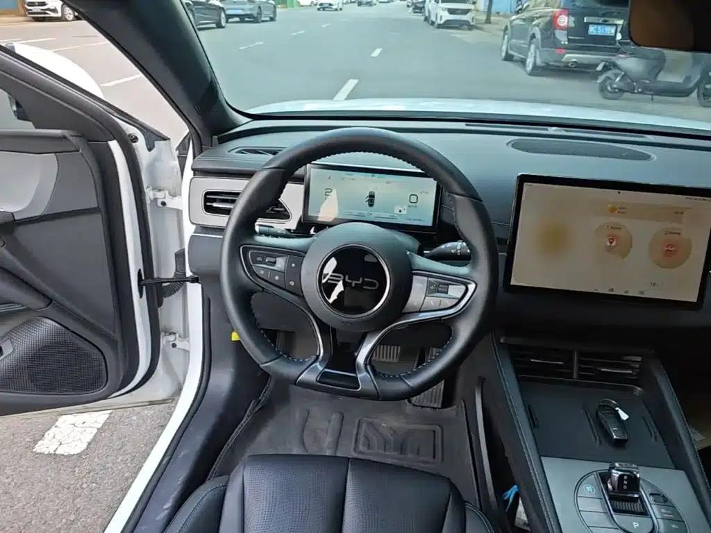 Seal 06 2024 DM-i 120KM Premium Edition — миниатюра 11