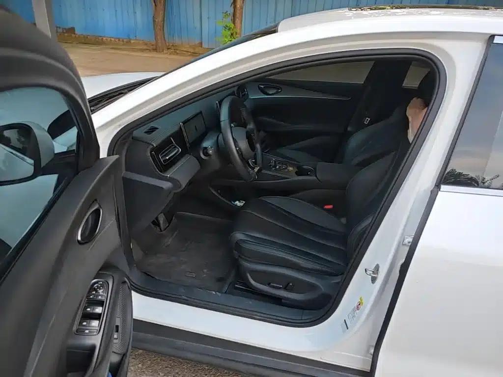 Seal 06 2024 DM-i 120KM Premium Edition — миниатюра 16