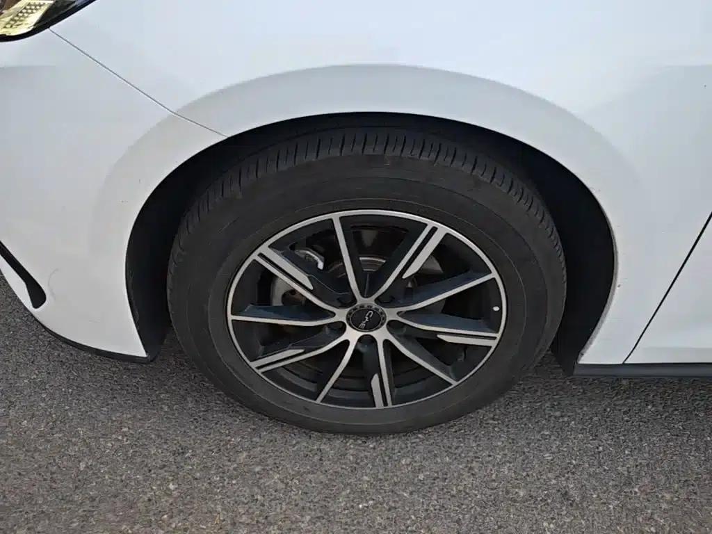 Seal 06 2024 DM-i 120KM Premium Edition — миниатюра 23