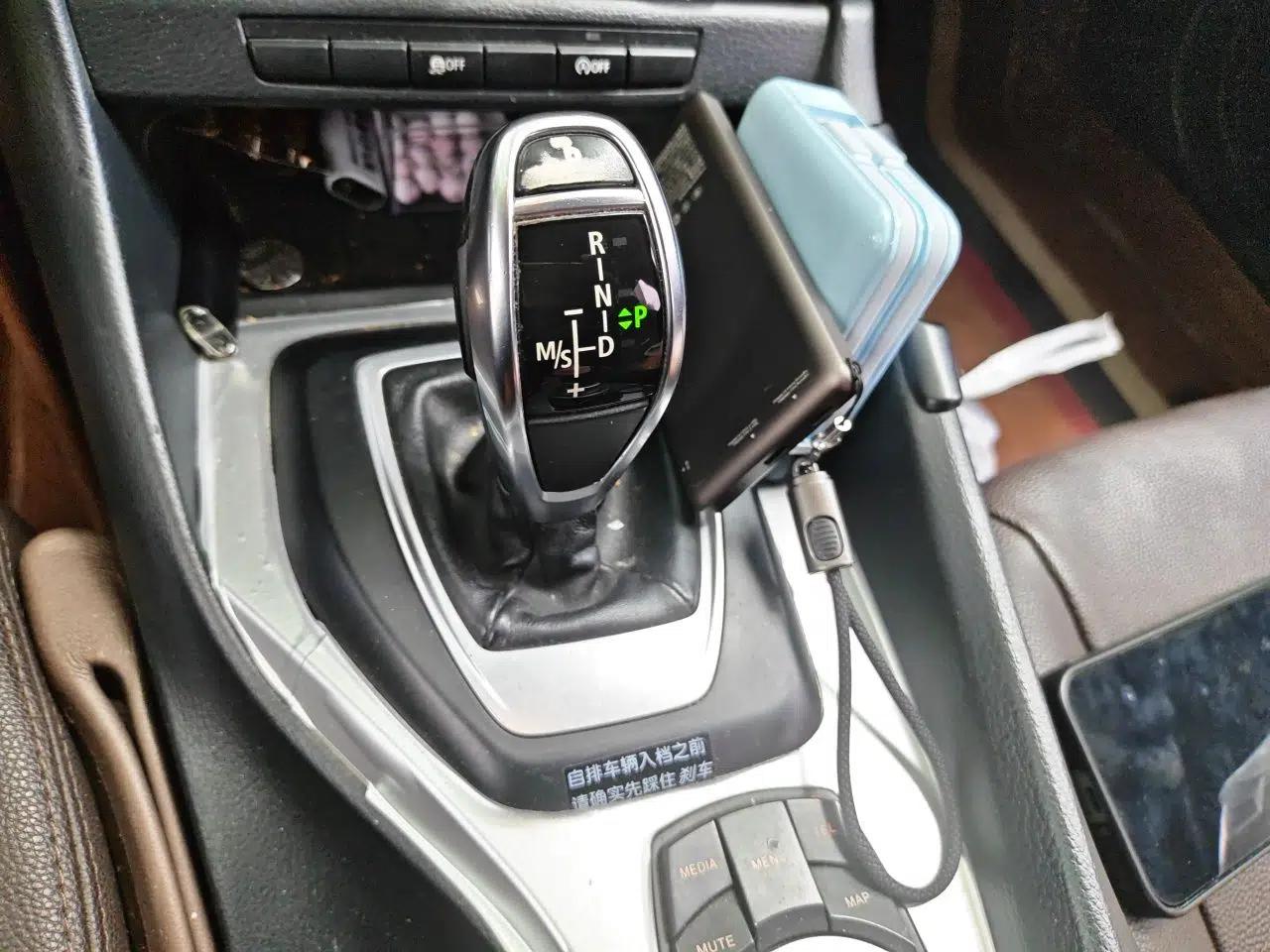 BMW X1 2014 sDrive18i Fashion Model — миниатюра 14