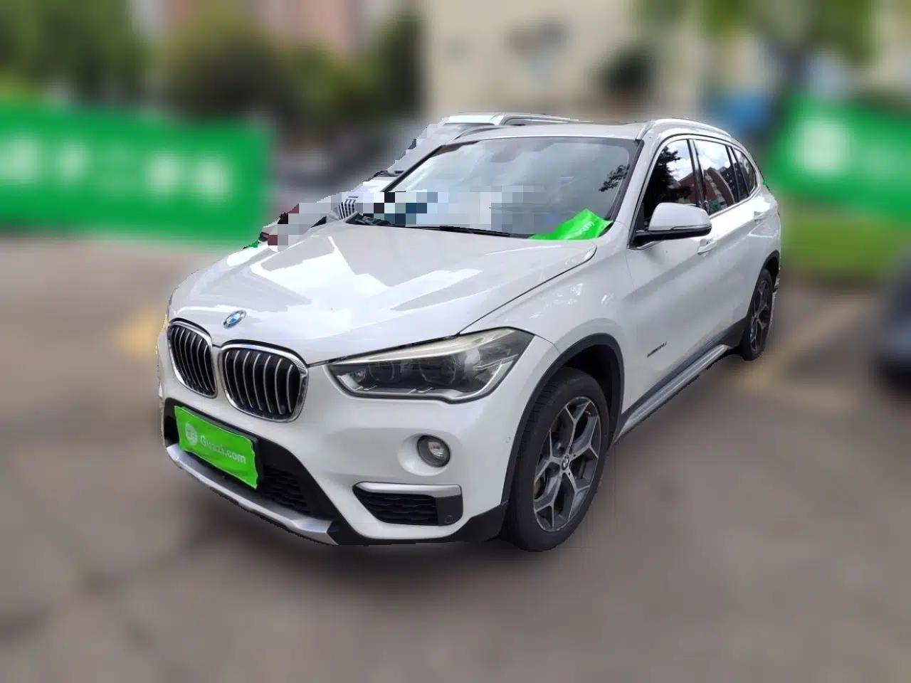 BMW X1 2016 sDrive20Li Luxury Model — миниатюра 1