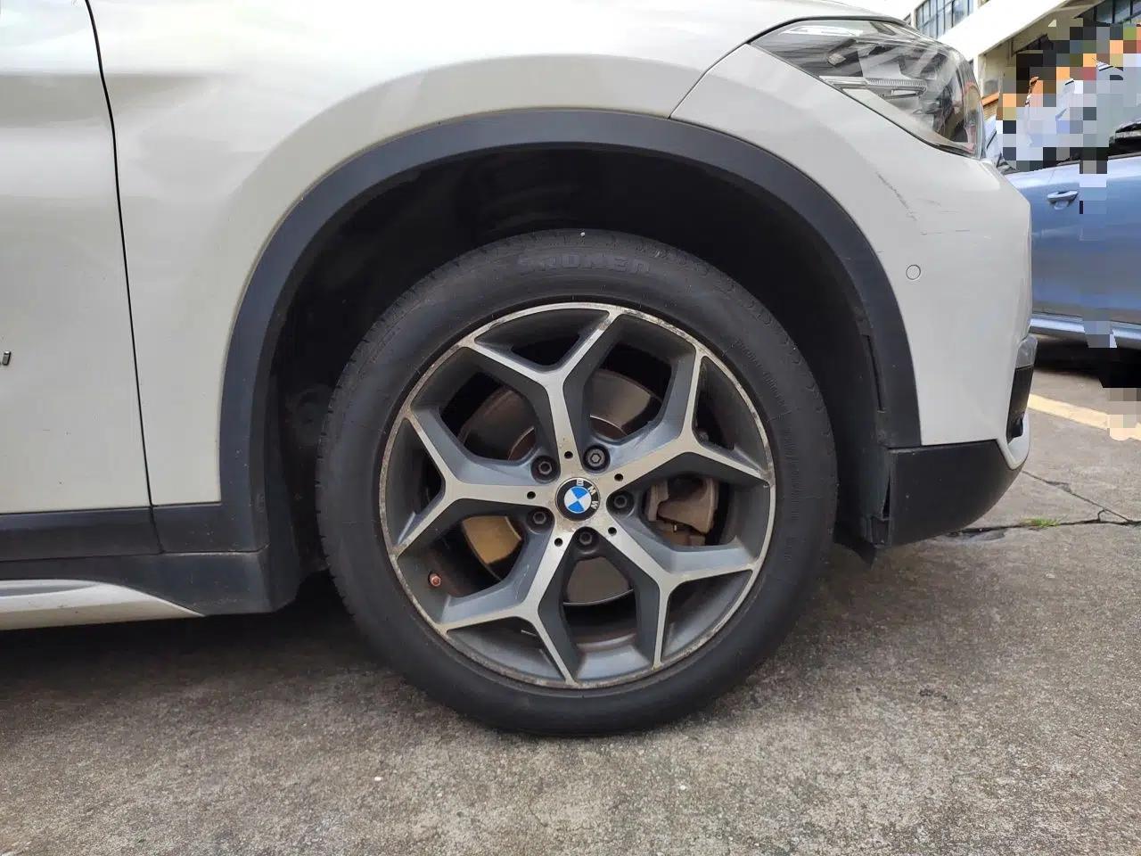 BMW X1 2016 sDrive20Li Luxury Model — миниатюра 8