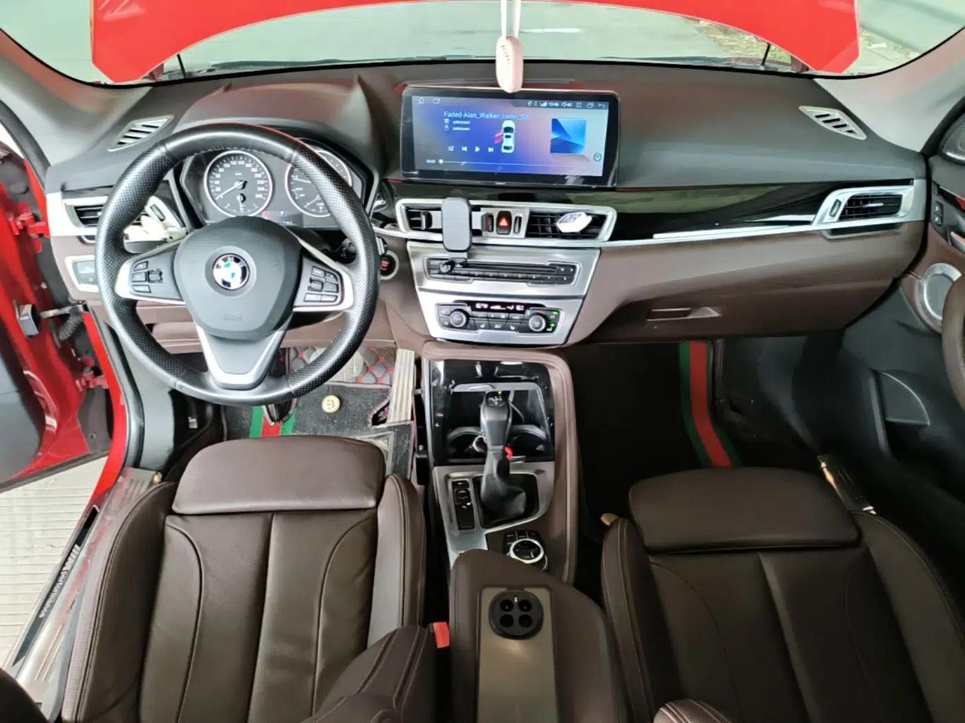 BMW X1 2016 sDrive20Li Luxury Model — миниатюра 12