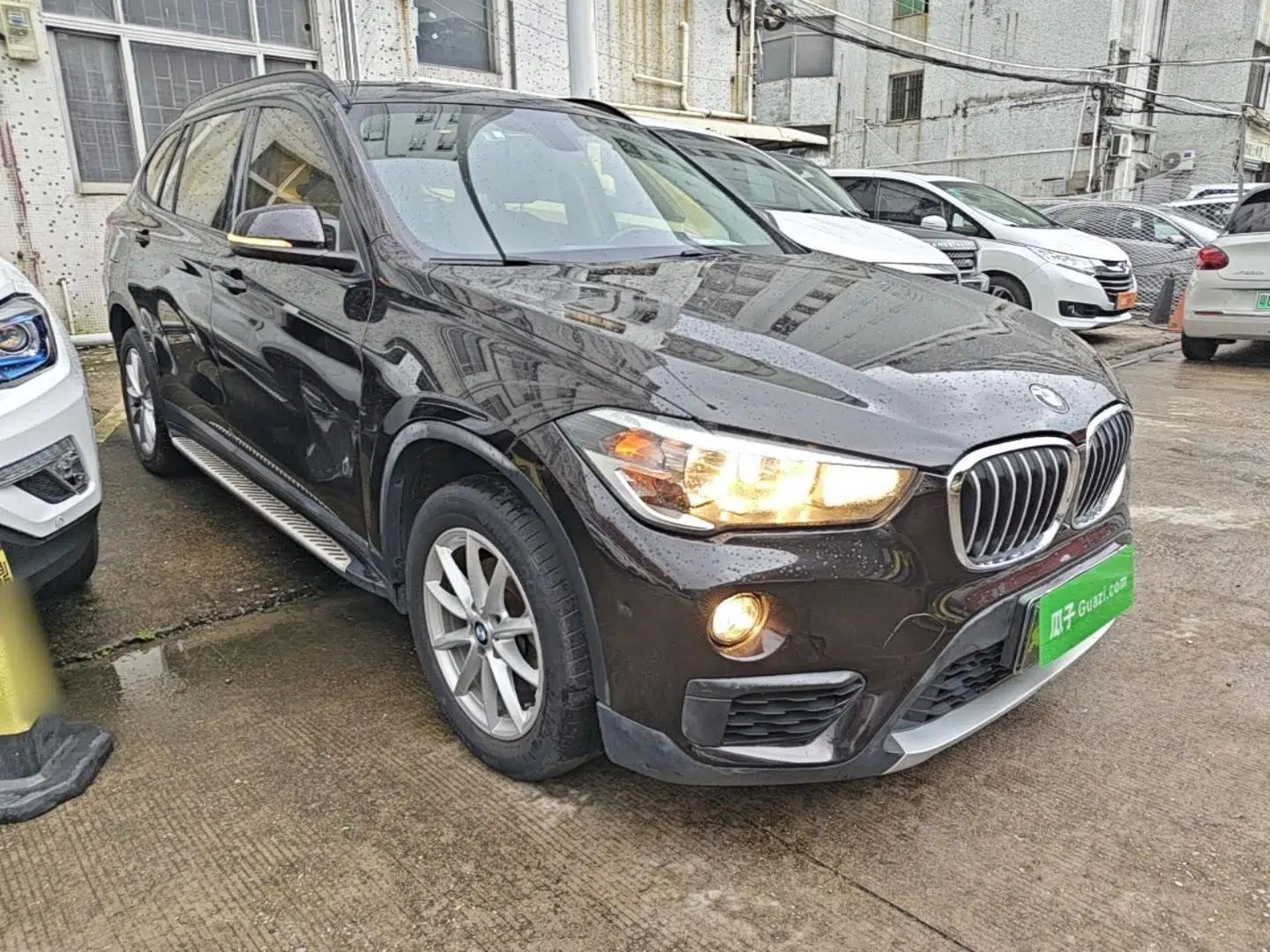 BMW X1 2016 sDrive18Li Fashion Model — миниатюра 3