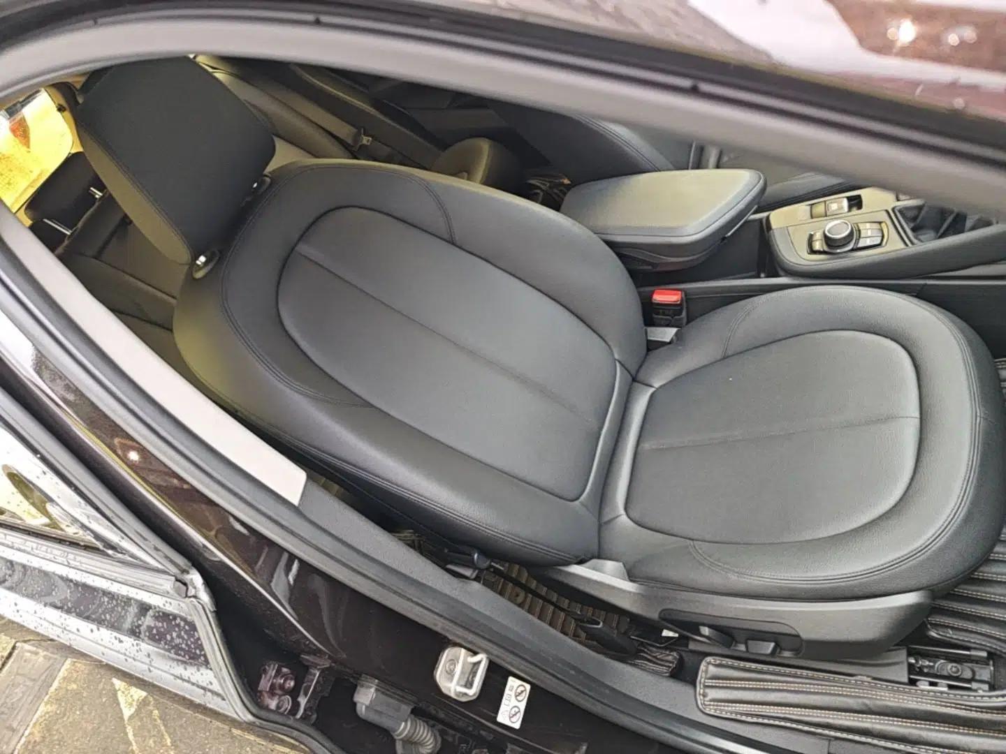 BMW X1 2016 sDrive18Li Fashion Model — миниатюра 24