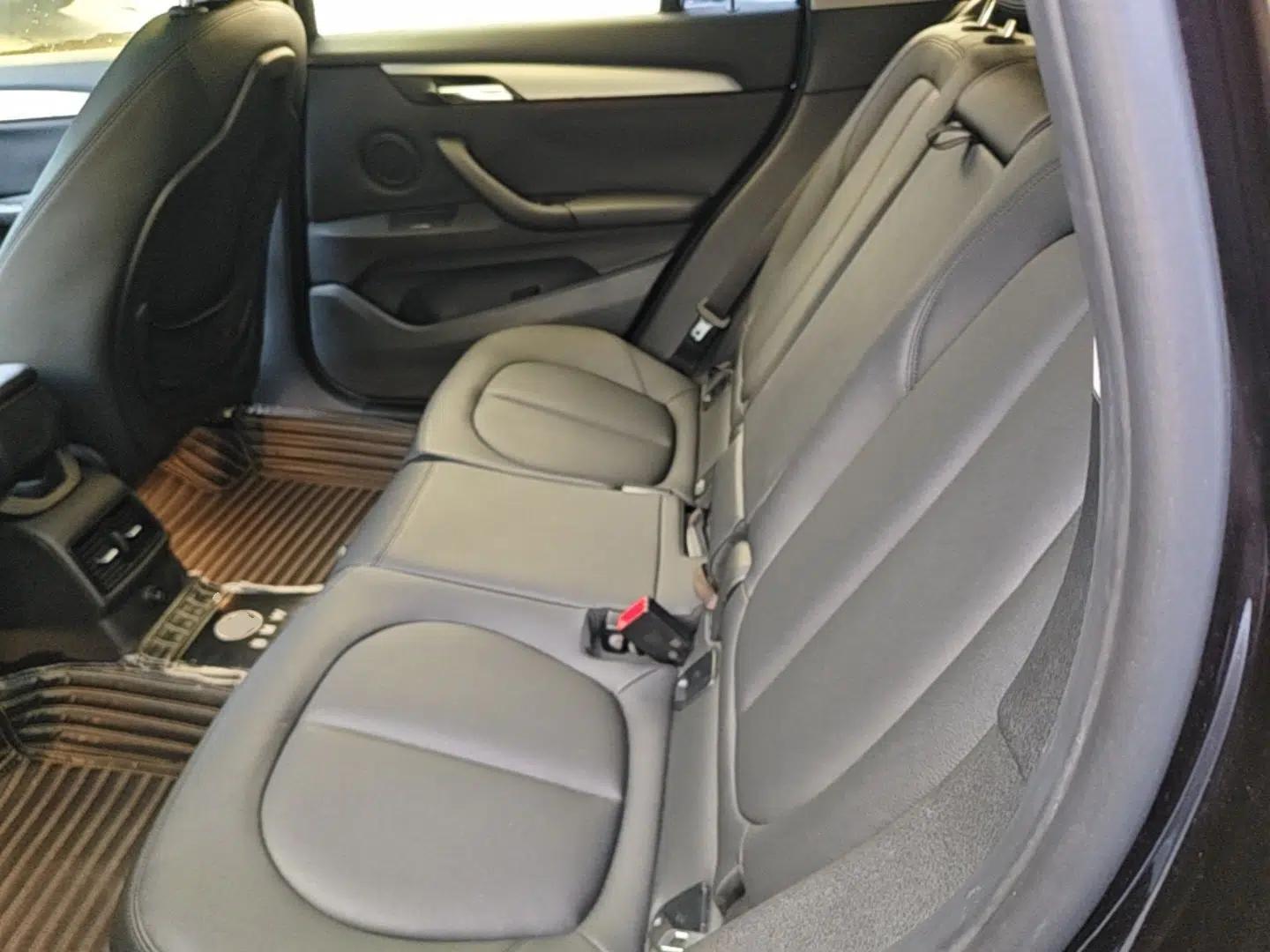 BMW X1 2016 sDrive18Li Fashion Model — миниатюра 25