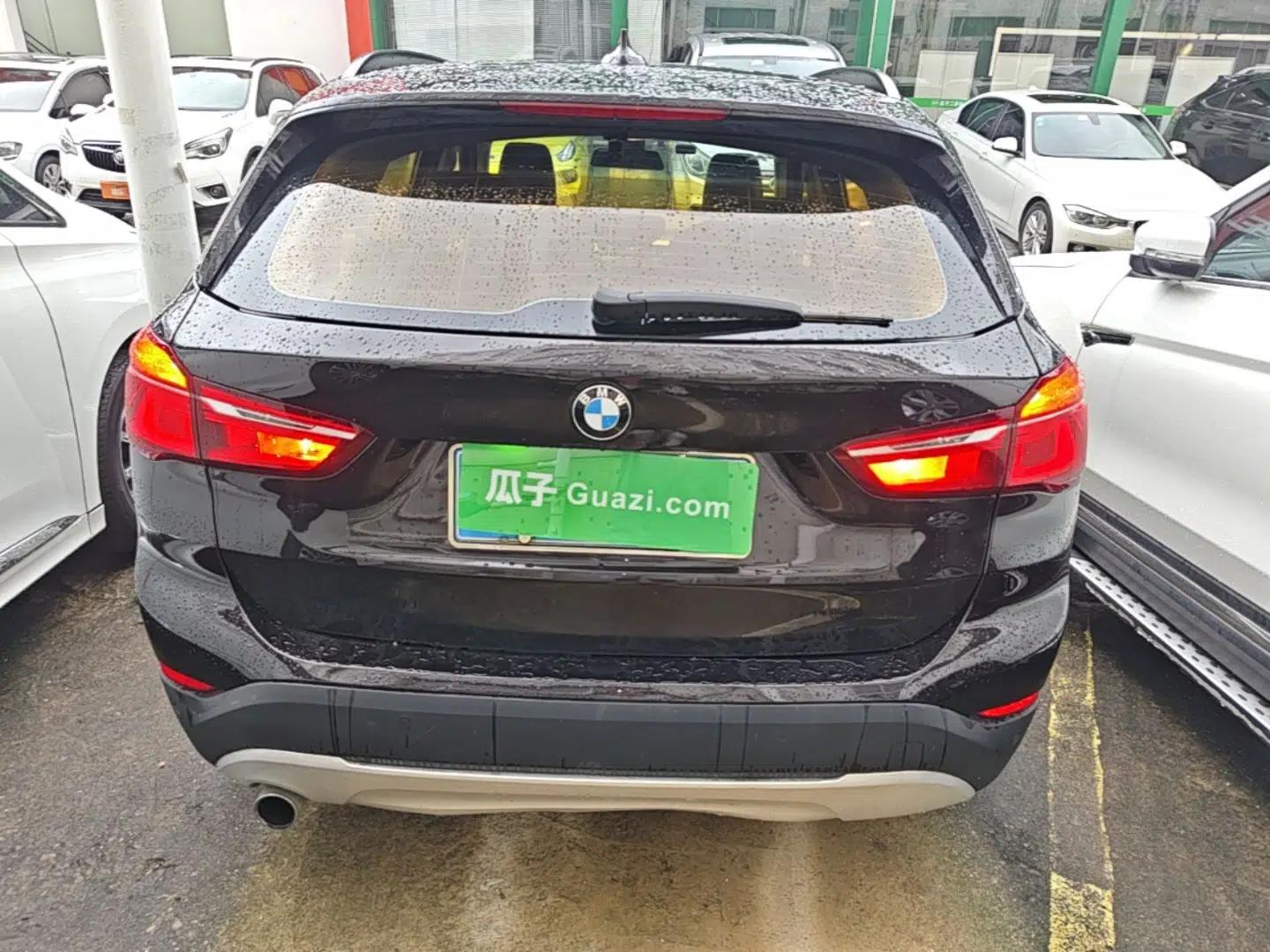 BMW X1 2016 sDrive18Li Fashion Model — миниатюра 5