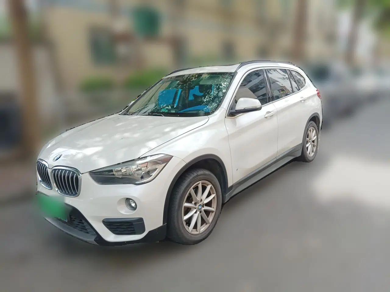 BMW X1 2019 sDrive18Li Fashion Model — миниатюра 1