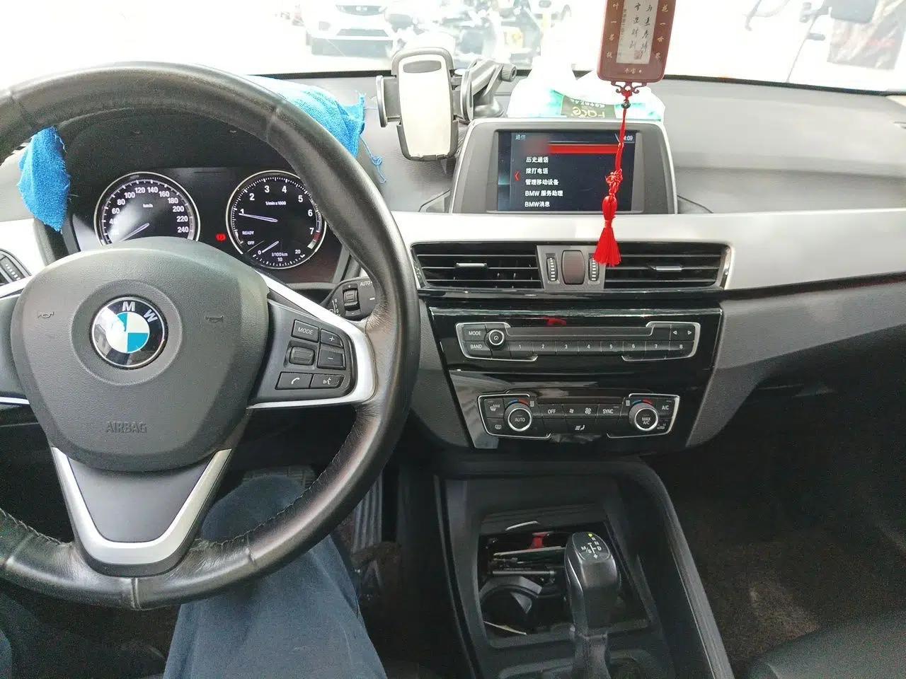 BMW X1 2019 sDrive18Li Fashion Model — миниатюра 9