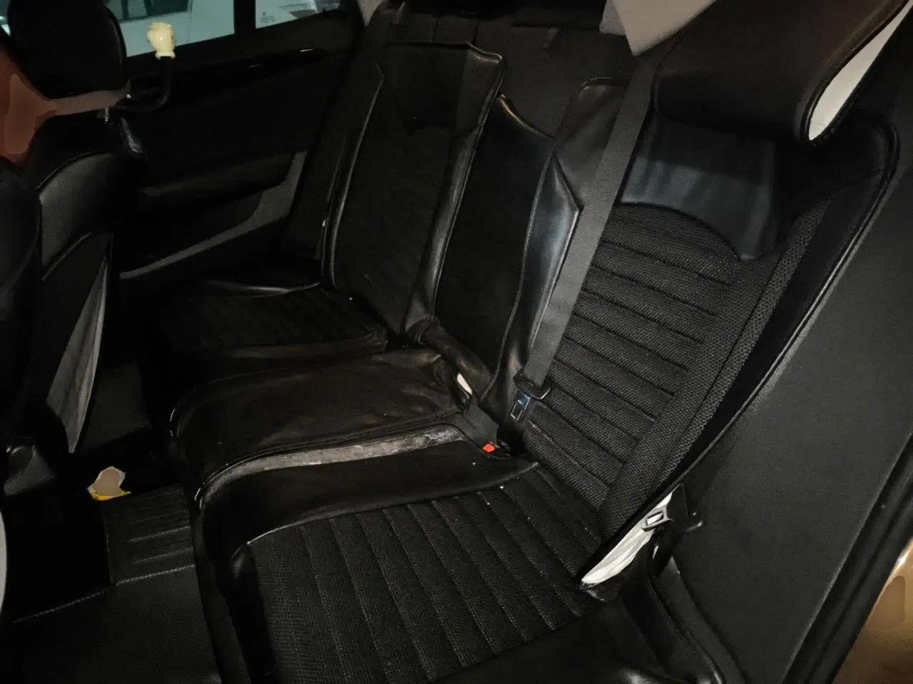 BMW X1 2015 sDrive18i Fashion Upgrade Edition — миниатюра 17