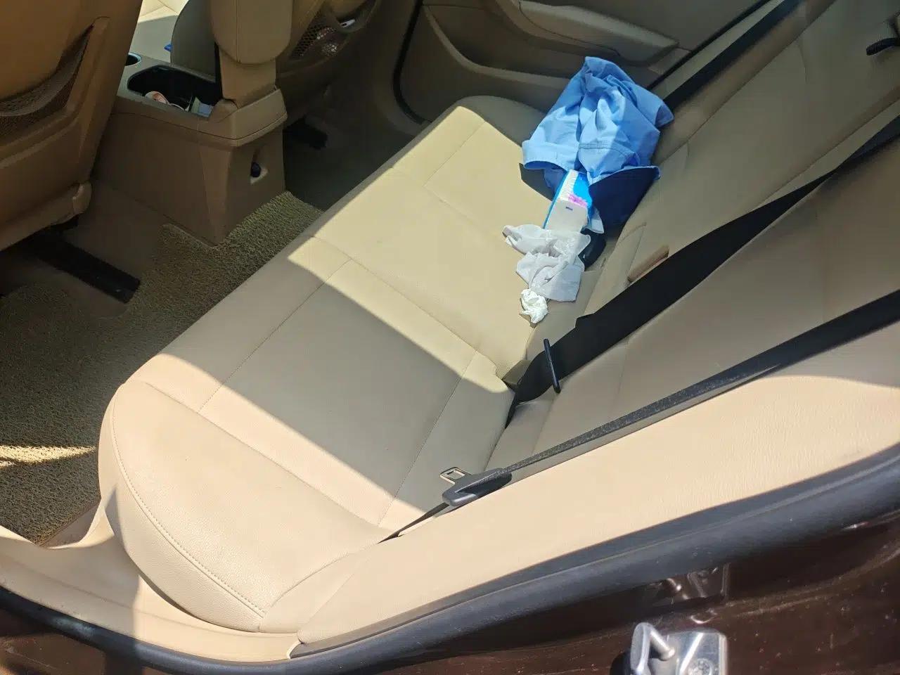 BMW X1 2010 sDrive18i Luxury Model — миниатюра 17