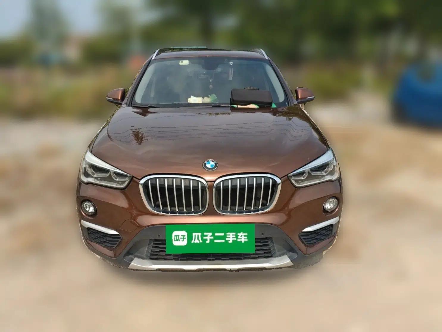 BMW X1 2016 sDrive18Li Luxury Model — миниатюра 2