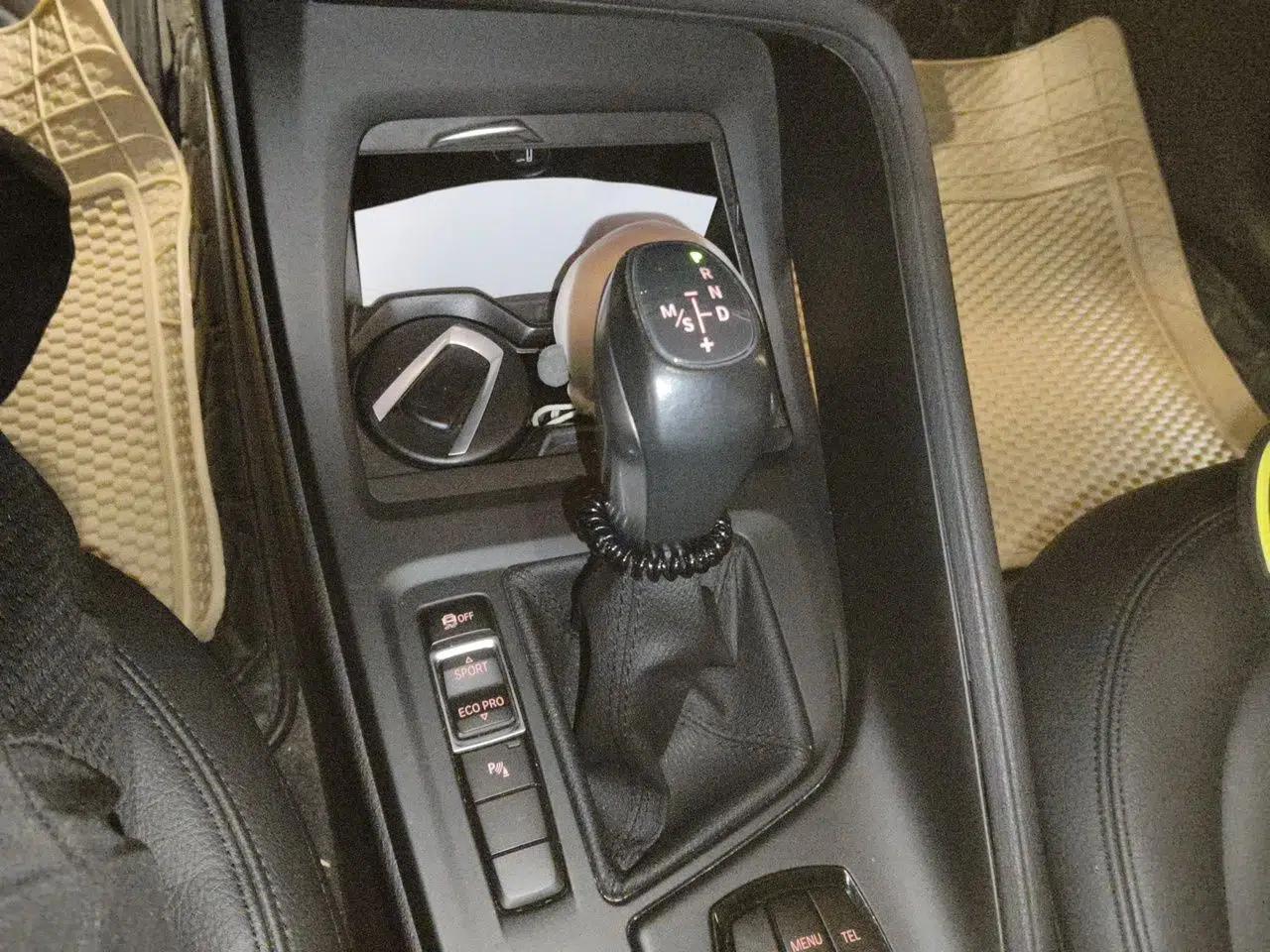 BMW X1 2016 sDrive18Li Premium Edition — миниатюра 18