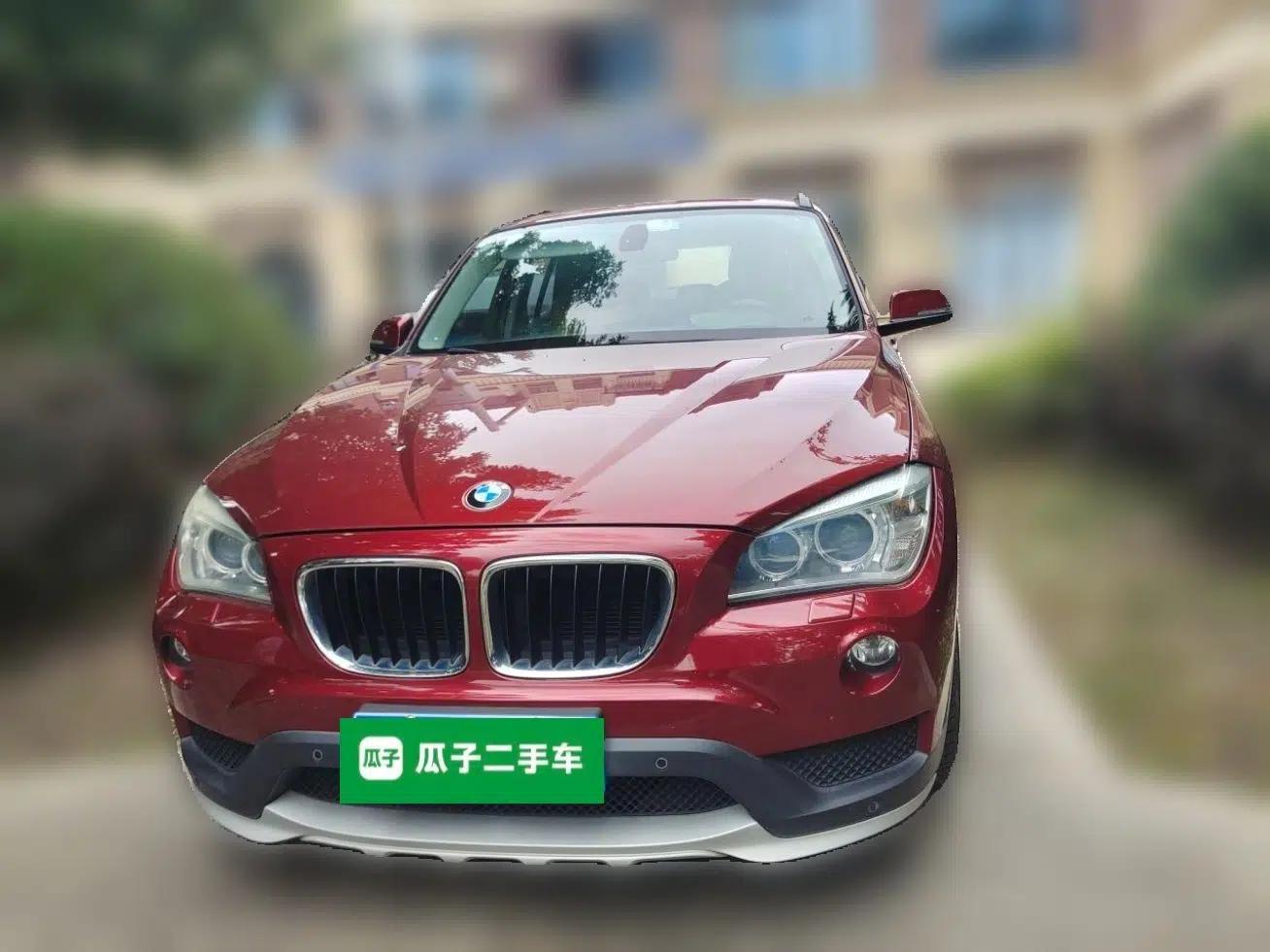 BMW X1 2015 sDrive18i Leading Edition — миниатюра 2