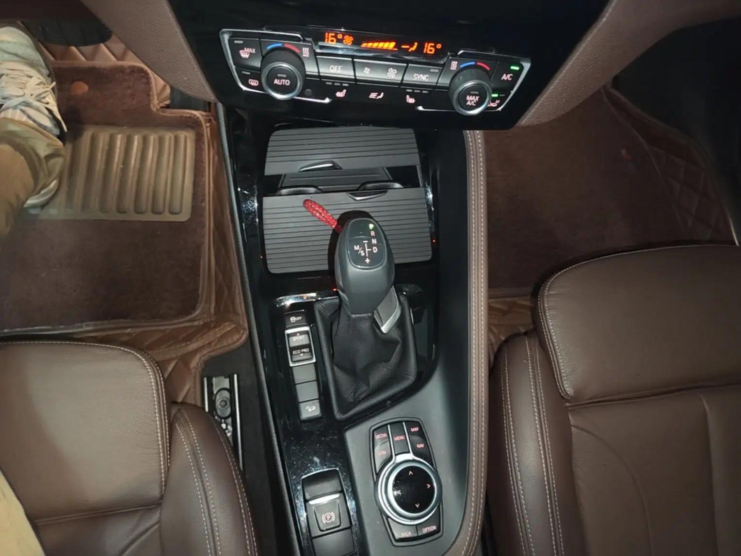 BMW X1 2018 xDrive20Li Luxury Edition — миниатюра 16
