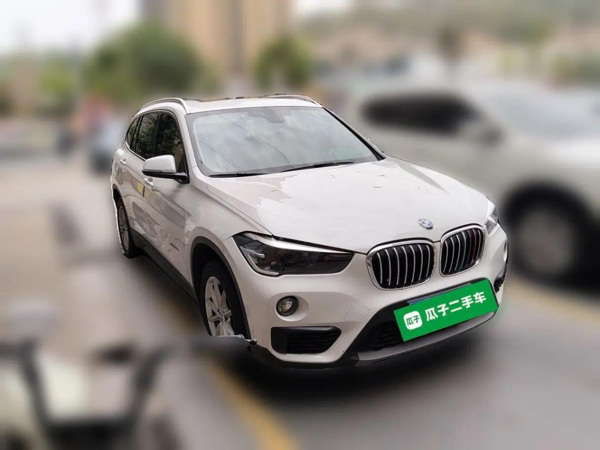 BMW X1 2016 sDrive18Li Fashion Model — миниатюра 3