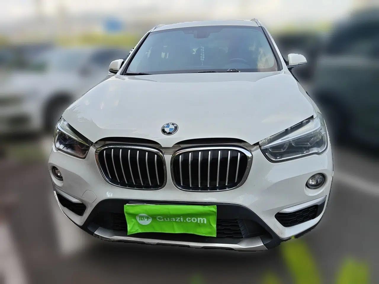 BMW X1 2018 sDrive18Li Luxury Model — миниатюра 2