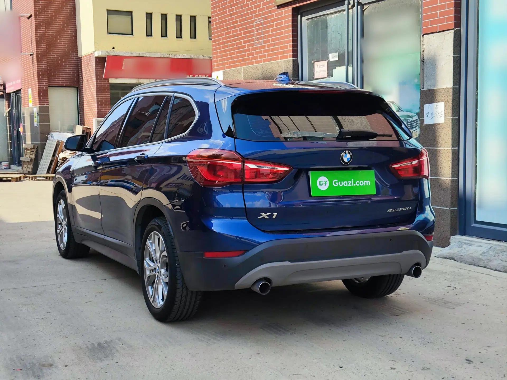 BMW X1 2019 sDrive20Li Leading Model — миниатюра 4