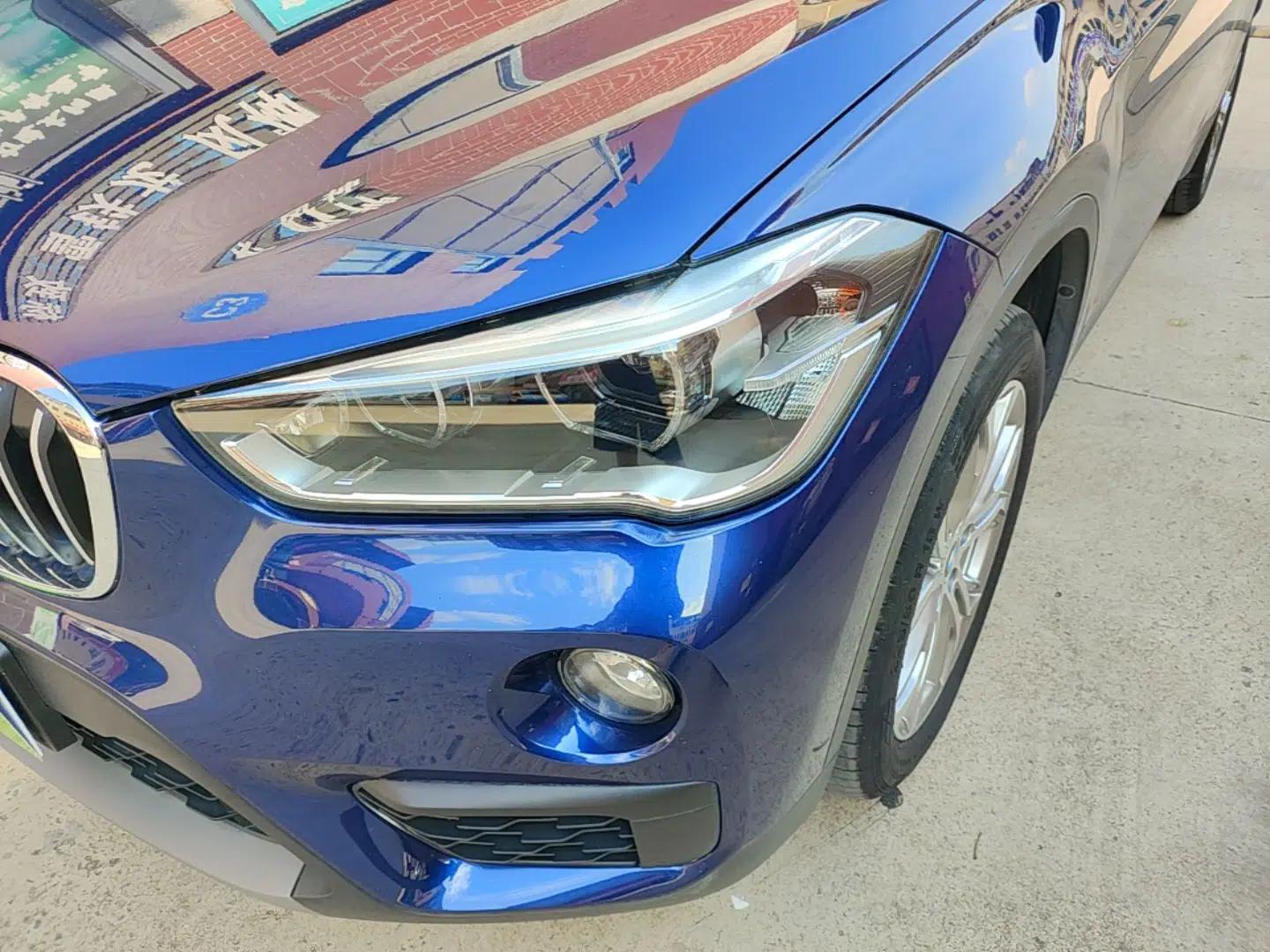 BMW X1 2019 sDrive20Li Leading Model — миниатюра 8